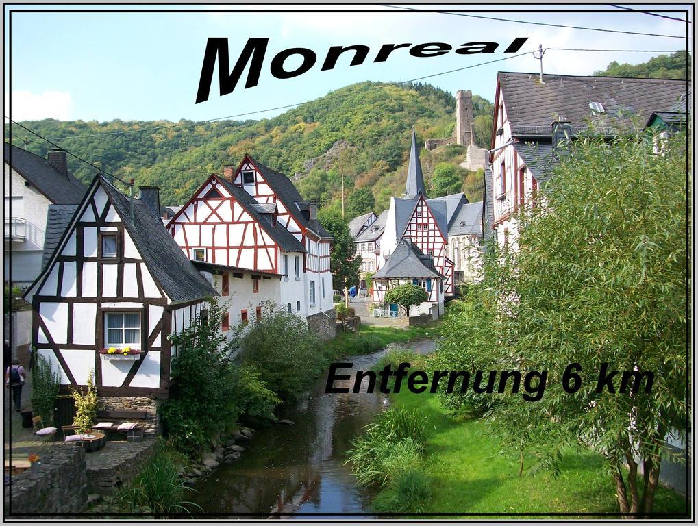 Ferienwohnung Schaefer Anschau Esterno foto