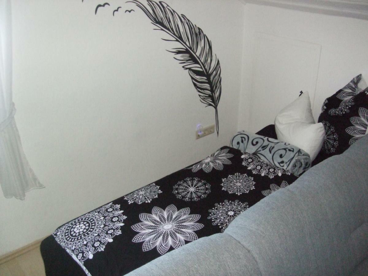 Ferienwohnung Schaefer Anschau Esterno foto